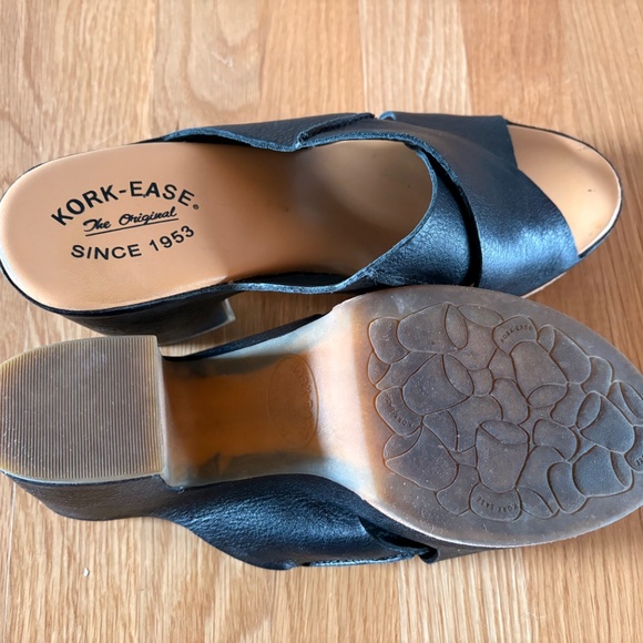 Kork-Ease, Garden Platform Black Leather Slide - Nearly New! - Picture 3 of 5